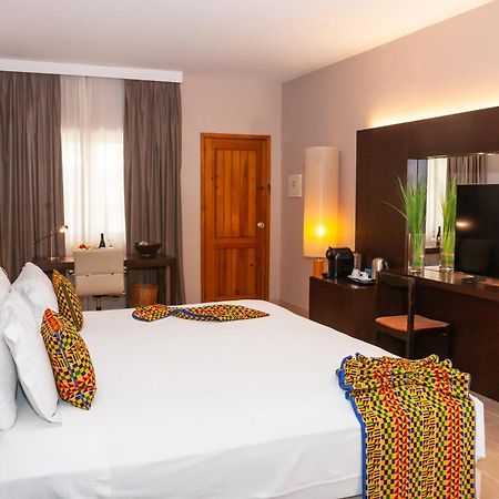 פראייה Pestana Tropico Ocean & City Hotel מראה חיצוני תמונה