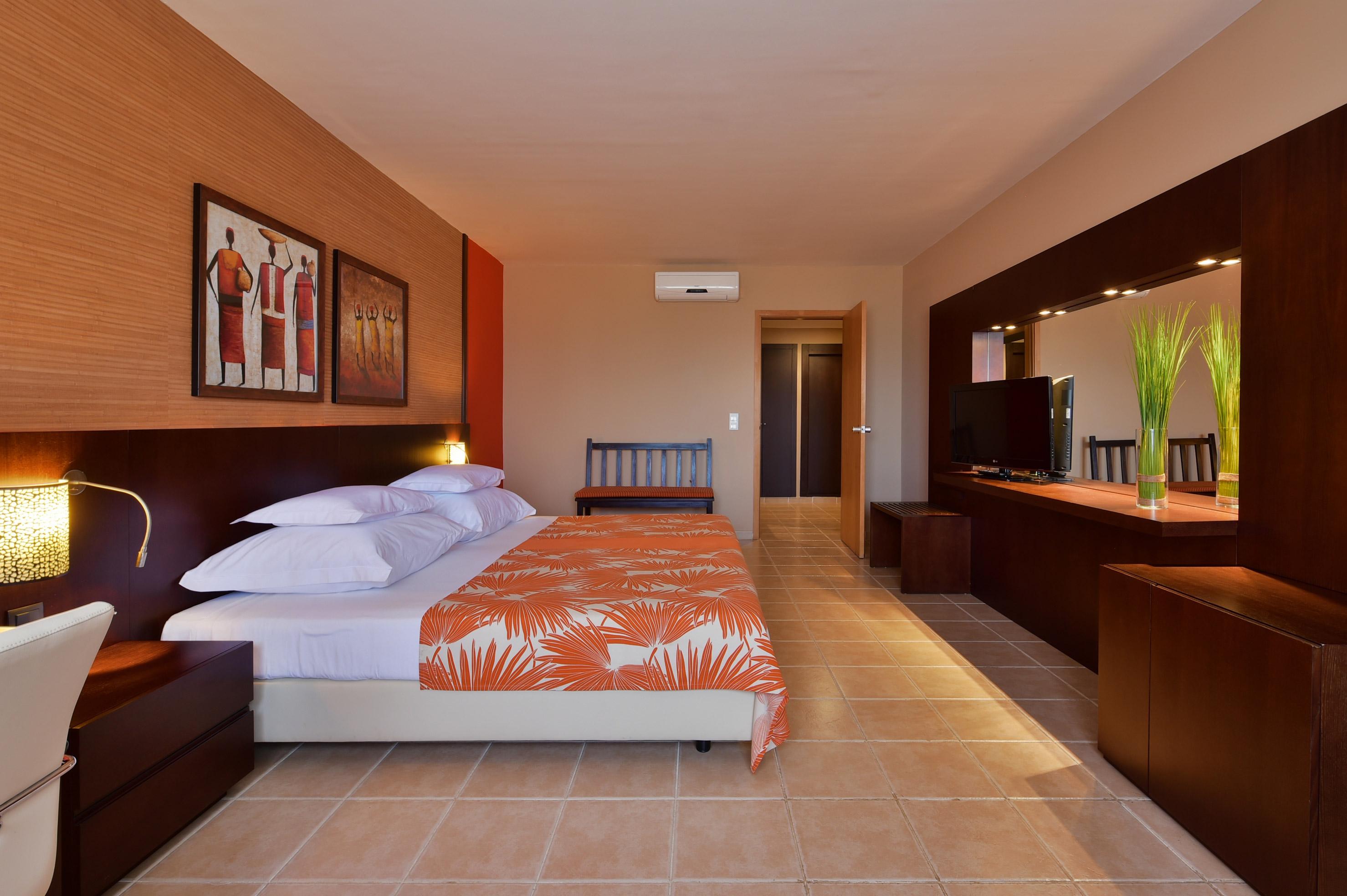 פראייה Pestana Tropico Ocean & City Hotel מראה חיצוני תמונה