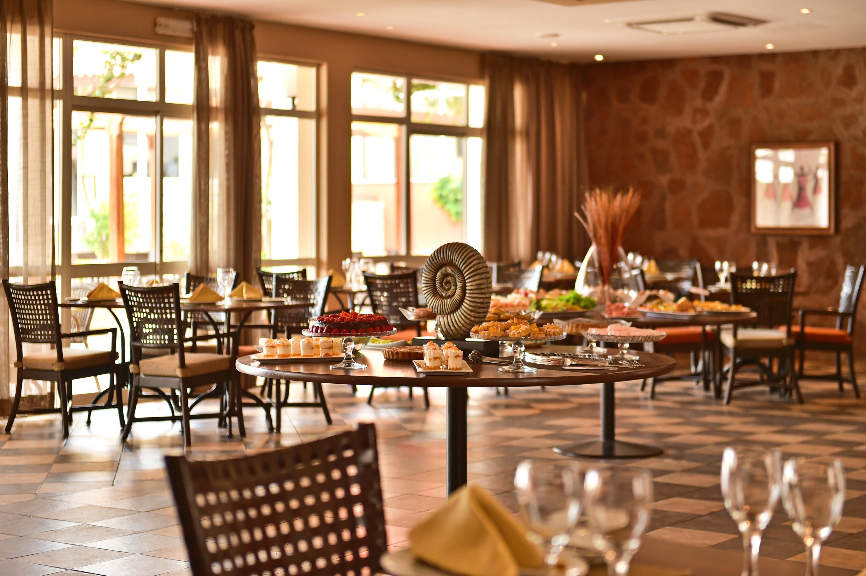 פראייה Pestana Tropico Ocean & City Hotel מראה חיצוני תמונה
