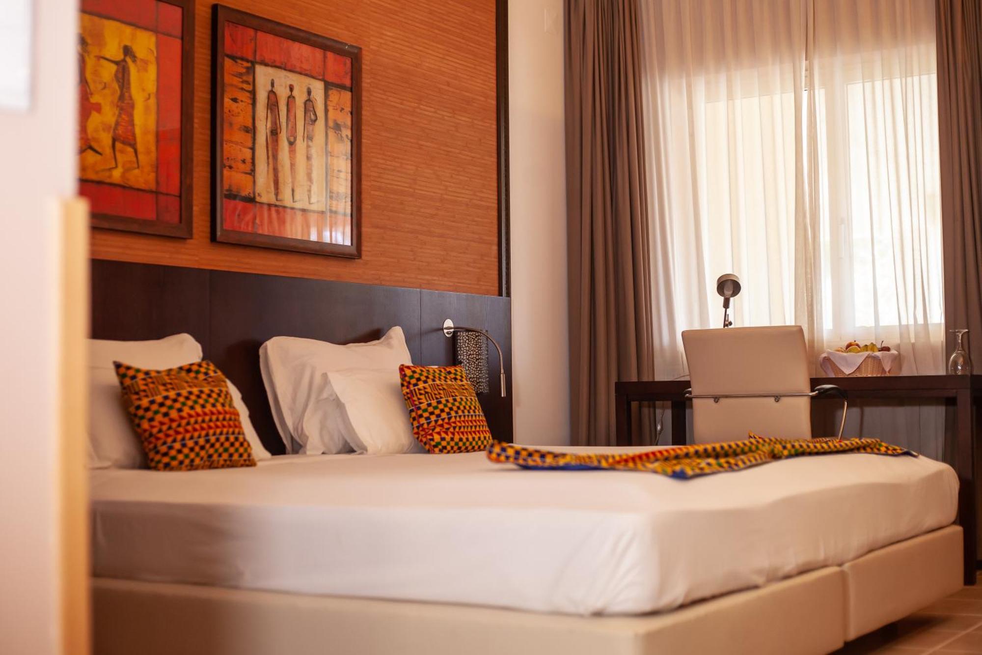 פראייה Pestana Tropico Ocean & City Hotel מראה חיצוני תמונה