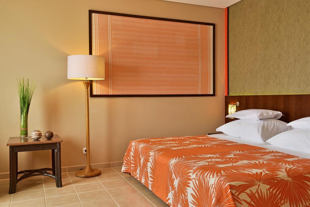 פראייה Pestana Tropico Ocean & City Hotel מראה חיצוני תמונה