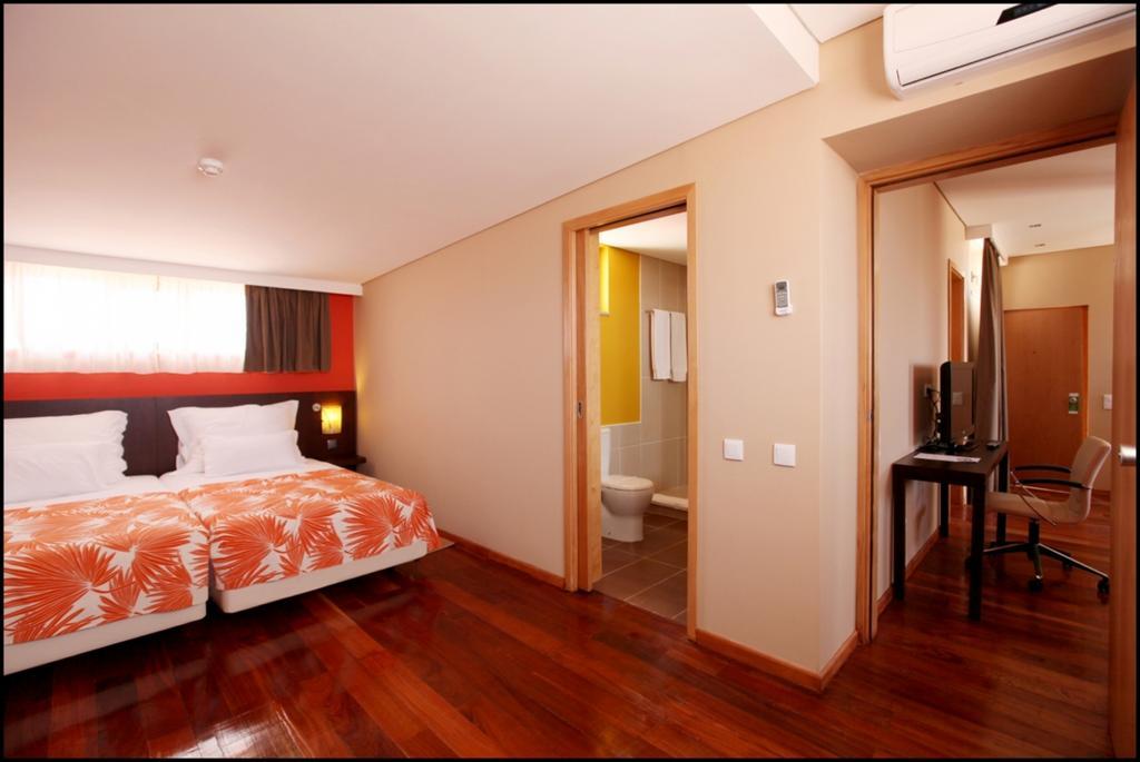 פראייה Pestana Tropico Ocean & City Hotel מראה חיצוני תמונה